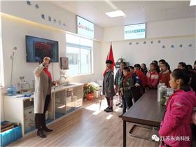 羊小參觀.jpg 羊小參觀.jpg