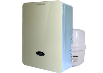 永尚凈水器代理商 馮小姐